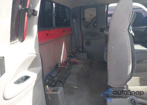 2000 Dodge Ram 2500 St from USA, damaged, VIN 1B7KC23W6YJ130303